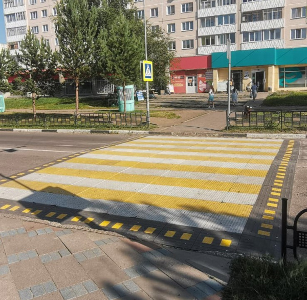 Приподнятый пешеходный переход ПИН (угловой элемент окрас в массе/сверху) высотой 58 мм