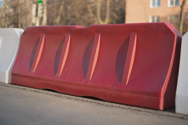 Дорожный блок 2000 белый